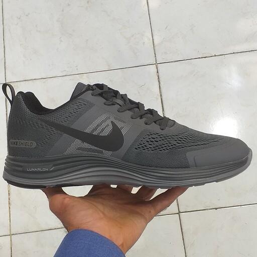 کتونی مردانه نایک شیلد مدل لوناردون در سه رنگ طوسی مشکی و سورمه